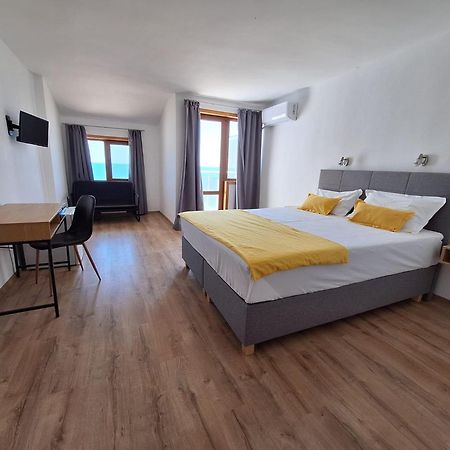 Palma Beach Hotel 克兰内沃 外观 照片