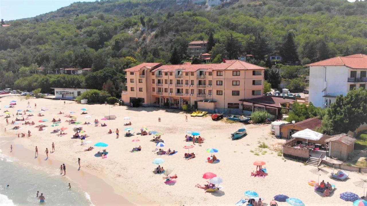 Palma Beach Hotel 克兰内沃 外观 照片