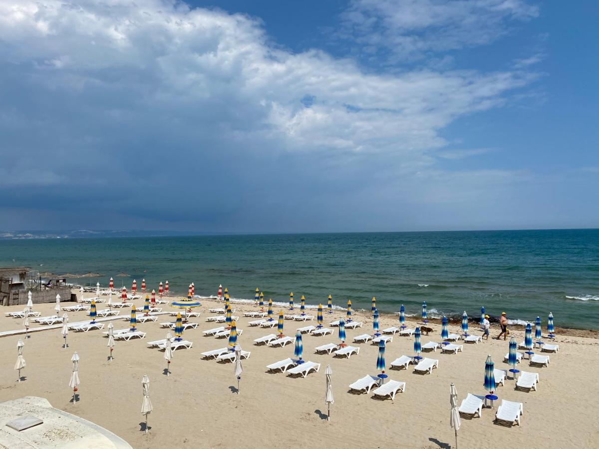 Palma Beach Hotel 克兰内沃 外观 照片