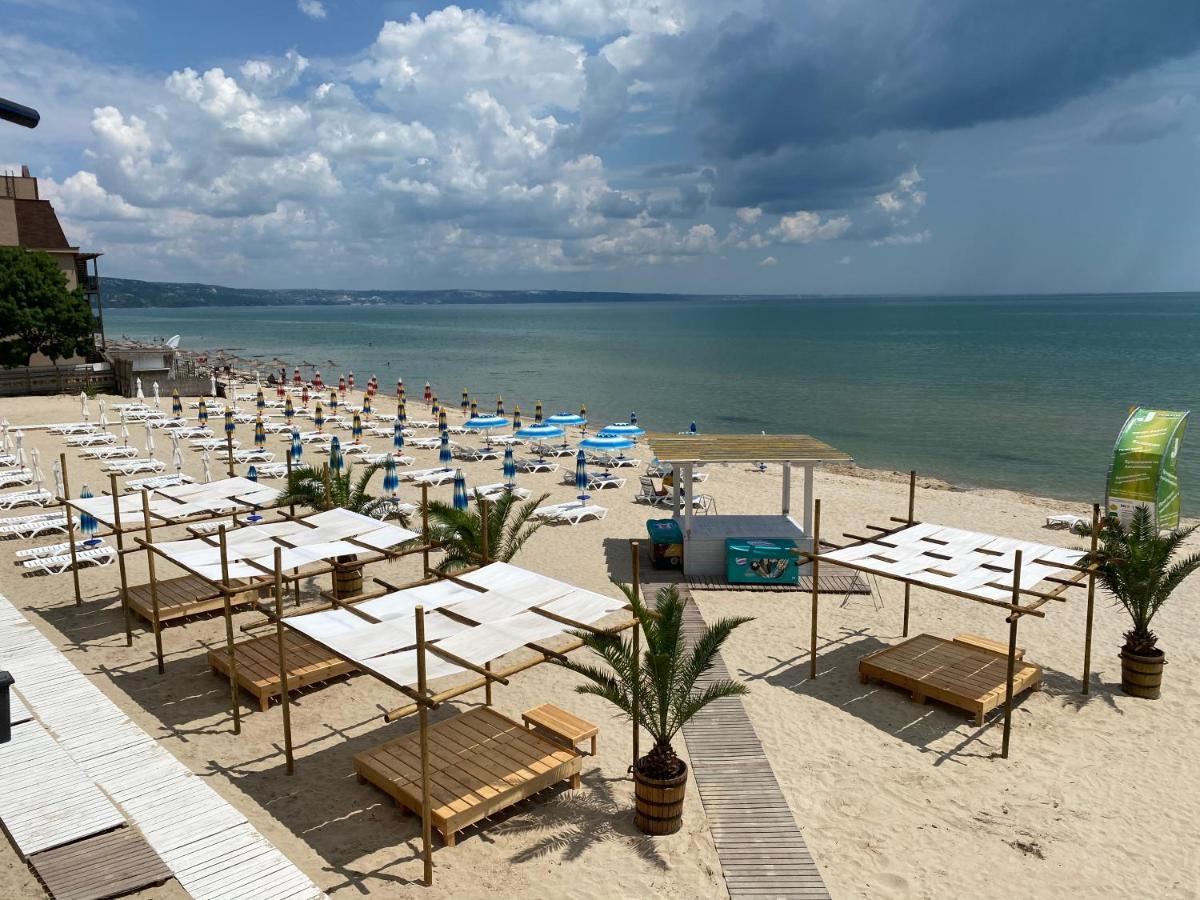 Palma Beach Hotel 克兰内沃 外观 照片
