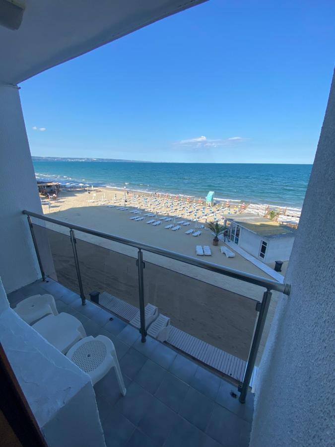 Palma Beach Hotel 克兰内沃 外观 照片