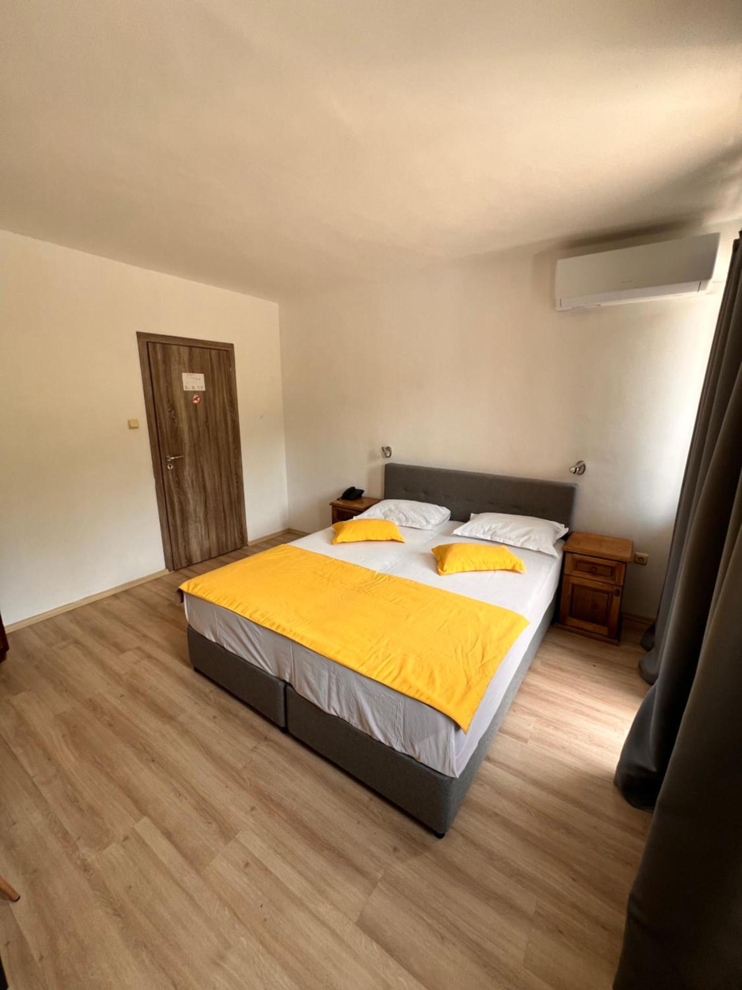 Palma Beach Hotel 克兰内沃 客房 照片