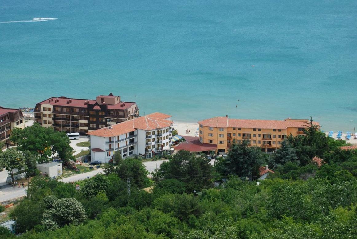 Palma Beach Hotel 克兰内沃 外观 照片